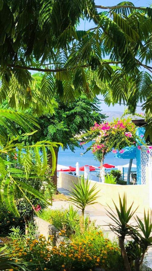 Mare Front Apartment Charaki
