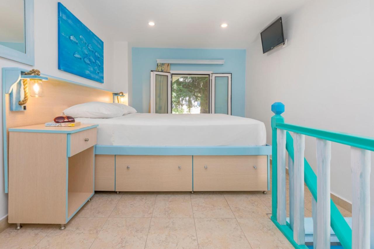 Mare Front Apartament